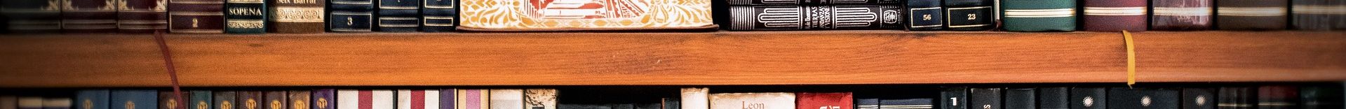 książki na półce